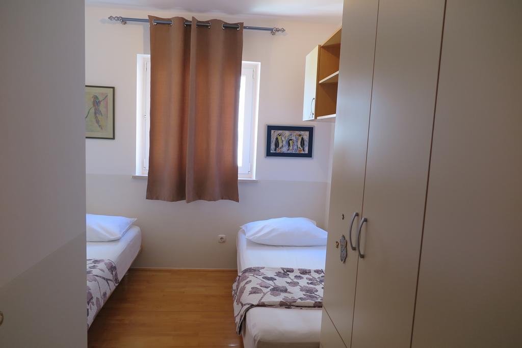 Kovacic Apartment