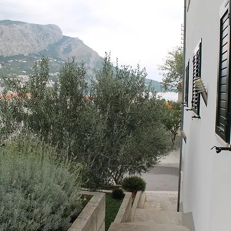 Apartments Kovacic Omis Exterior photo