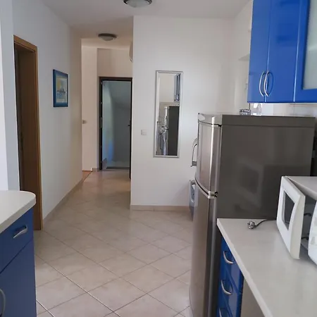 Apartments Kovacic Omis Exterior photo